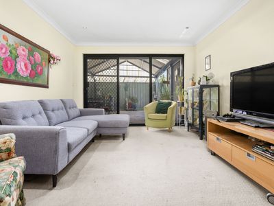 35 Bramley Way, Bibra Lake