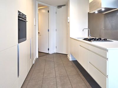 2509 / 105 Clarendon Street, Southbank