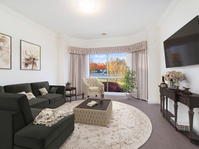 3 AVONDALE DRIVE, Wodonga