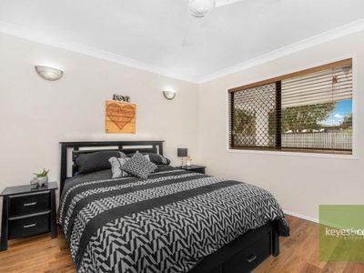 7 Santiago Court, Mount Louisa