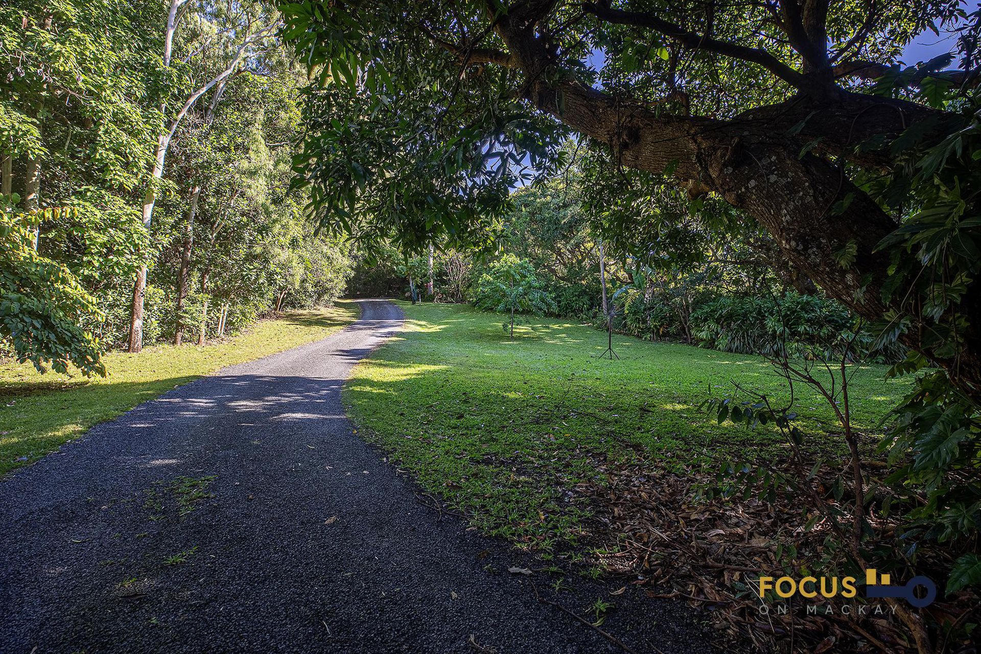 9 Ward Esplanade, Ball Bay