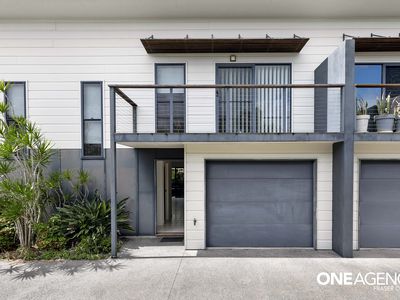 2 / 104 Torquay Road, Scarness