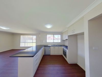 4B Jonquil Court, Dubbo