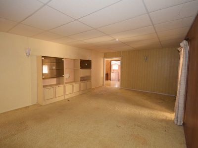 118 Cassowary Street, Longreach