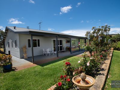 180 Woodward Heights, Hay