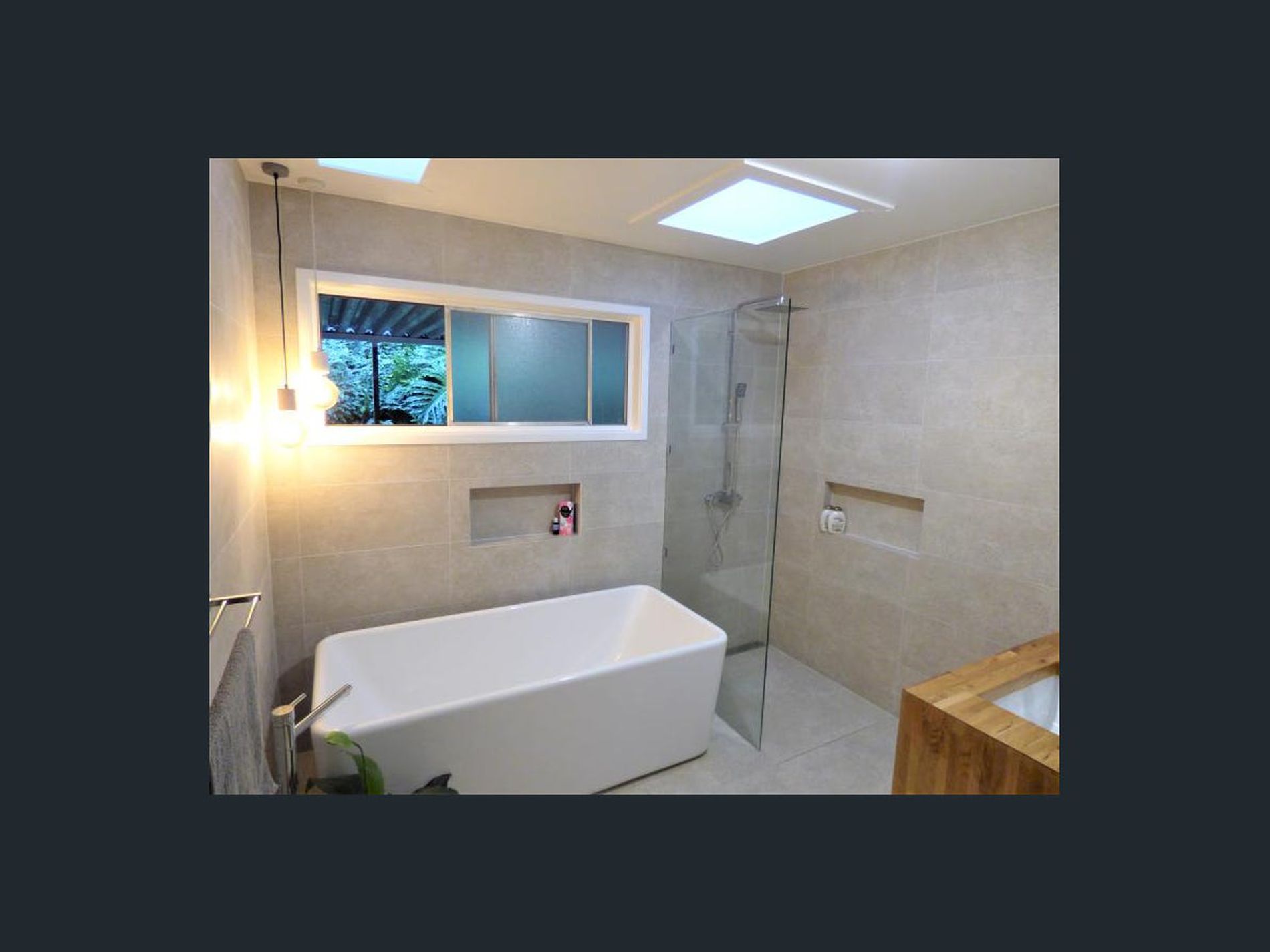 6 Brush Box Crescent, Wyoming