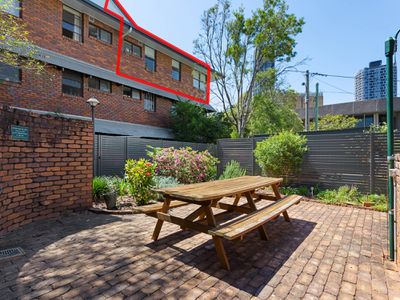 33 / 20 MCCONNELL STREET, Spring Hill