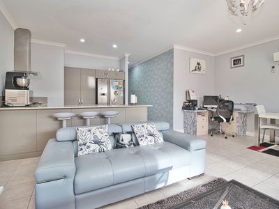 92 Bristlebird Approach , Baldivis