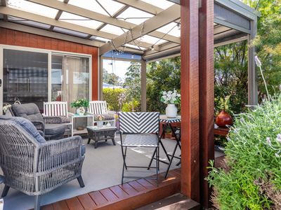 21 Dolphin Crescent, Eden