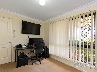 18 Sanctuary Dr, Forest Lake