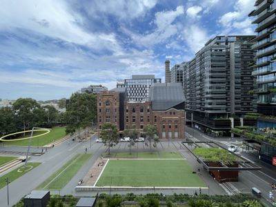 607 / 3 Park Lane, Chippendale