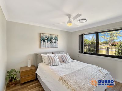 8 Gunsynd Circuit, Dubbo