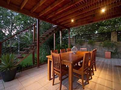 18 Boongeen Street, Rochedale South