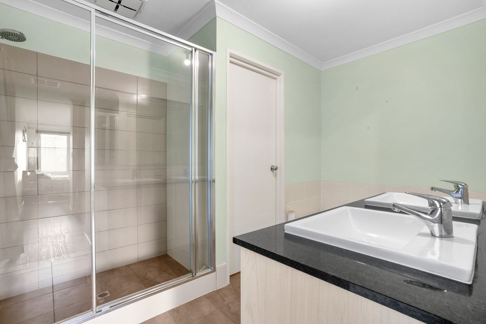 12 ANGOVE ROAD, Baldivis