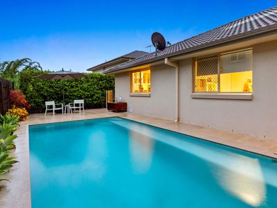 17 Baychester Place, Wakerley