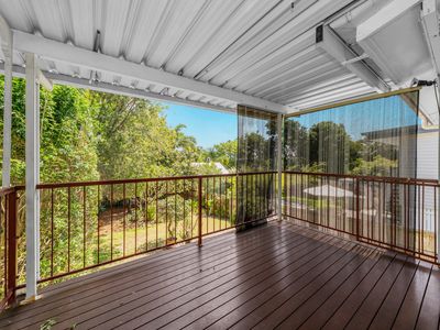 9 Mountjoy Terrace, Wynnum