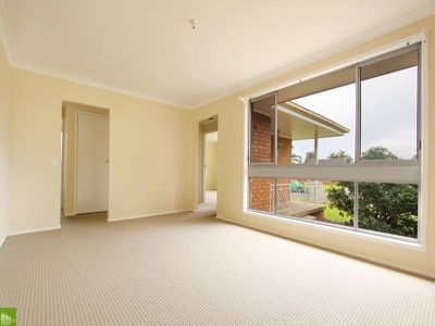 8 Coolibah Ave, Albion Park Rail