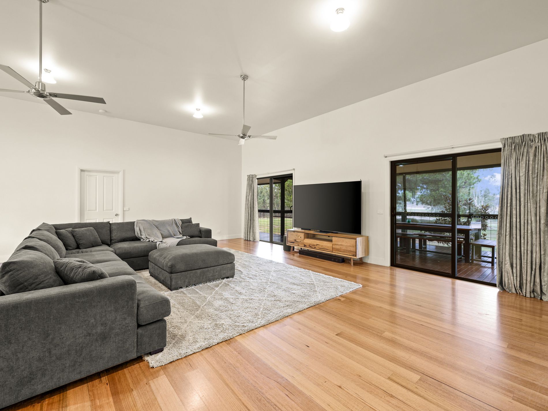 550 Howes Creek Road, Mansfield