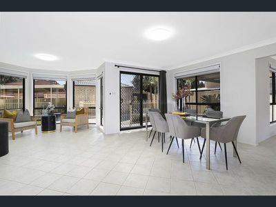 53 Glenfield Drive, Currans Hill