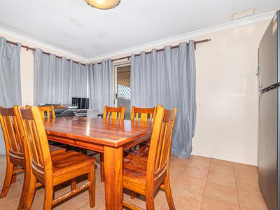 11 Brougham Crescent, Orelia