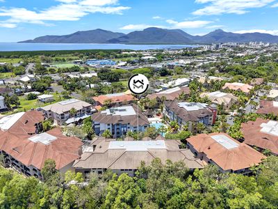 1603 / 2-10 Greenslopes Street, Cairns North