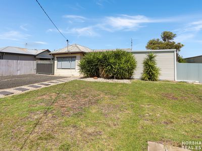 21A Bradshaw Street, Horsham