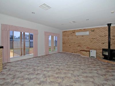 19 Fairetha Place, Kalgoorlie