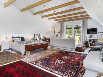 338 Dulcia Road, Gordon
