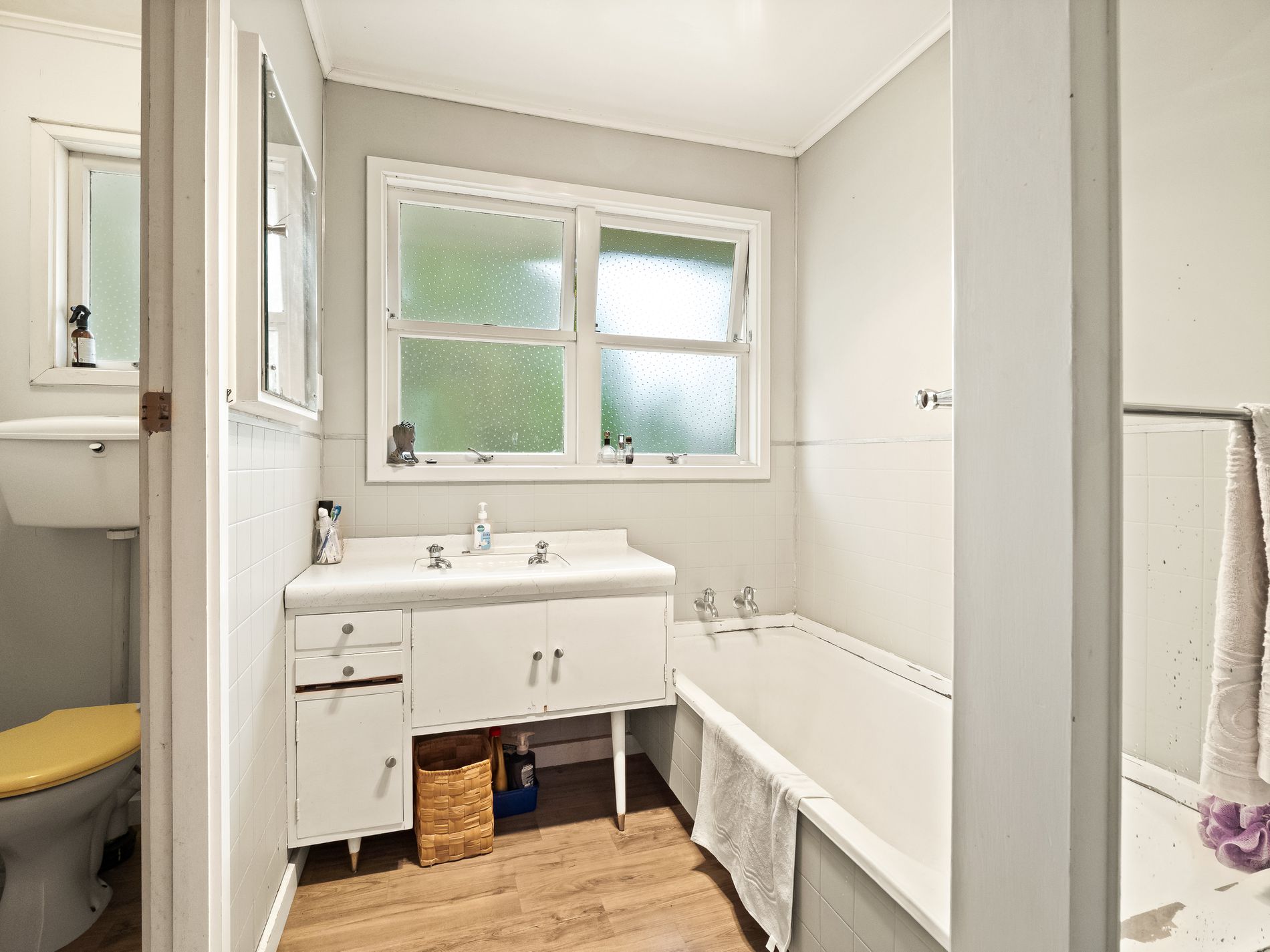 15 Middleton Road, Kew