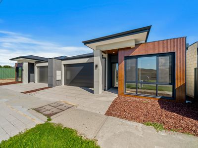 49 Golf Road, Parkwood