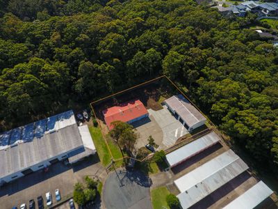 4 COMMERCE COURT, Forster