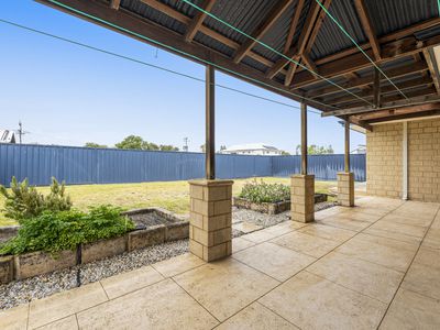 9 Ludlow Way, Warnbro