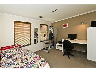 20 Dunbar Way, Canning Vale