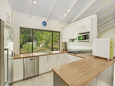 141 Dath Henderson Road, Tinbeerwah