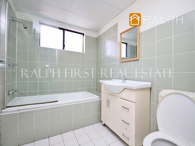 24 / 170-176 Greenacre Road, Bankstown