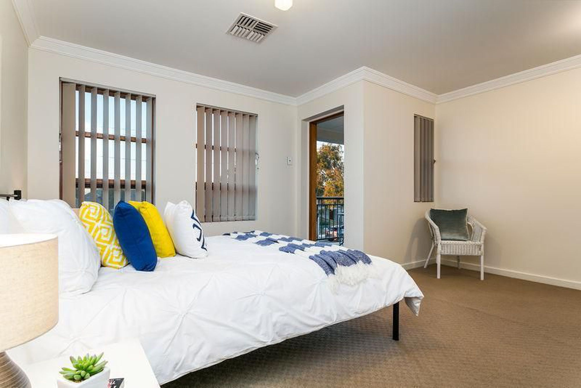 14 Seventh Avenue, Ascot Park