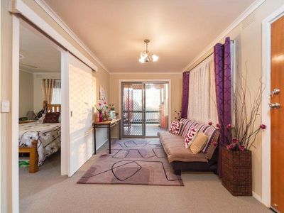 60 Benga Avenue, Dandenong