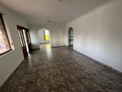 820 Fifteenth Avenue, Rossmore