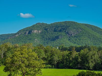 40 McGinn Road, Gheerulla