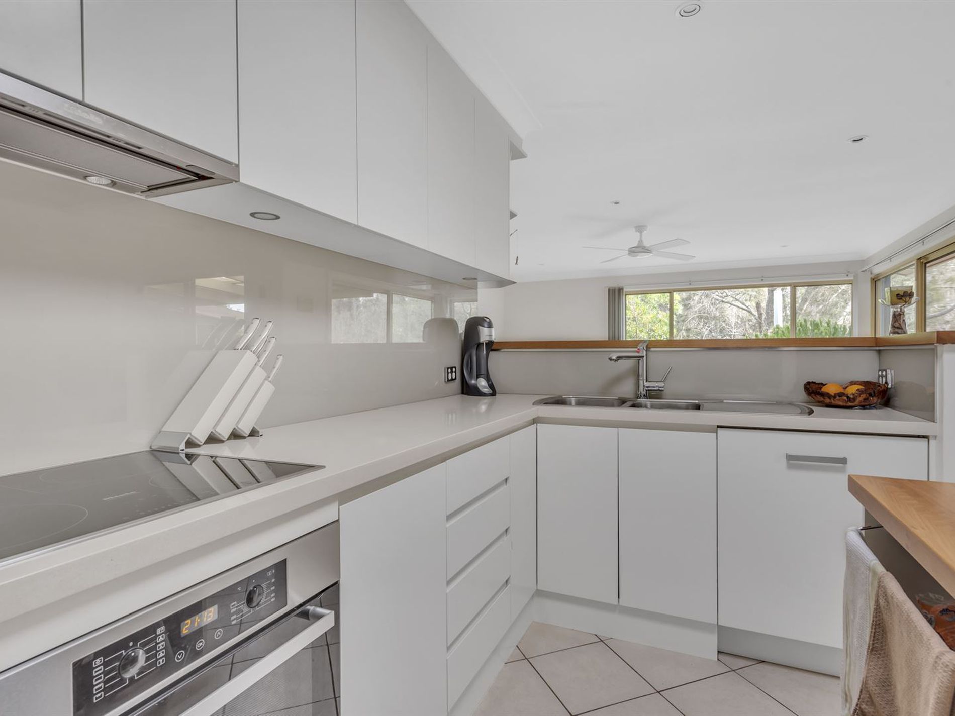 81 Lake Conjola Entrance Road, Lake Conjola