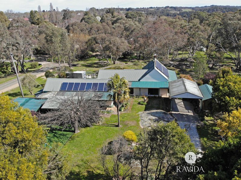 15 FREDERICK STREET, Beechworth