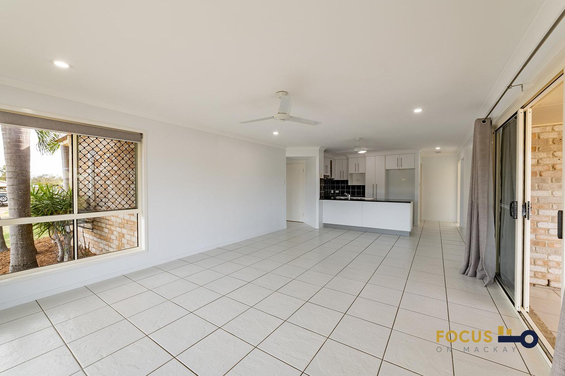 6 Castaway Close, Hay Point