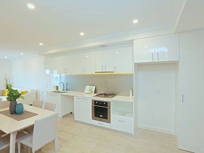 3 / 285 West Coast Highway, Scarborough