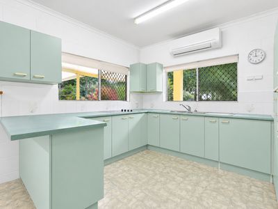 2 Bounty Close, Bentley Park