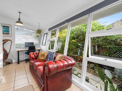 71 Main Road, Redcliffs