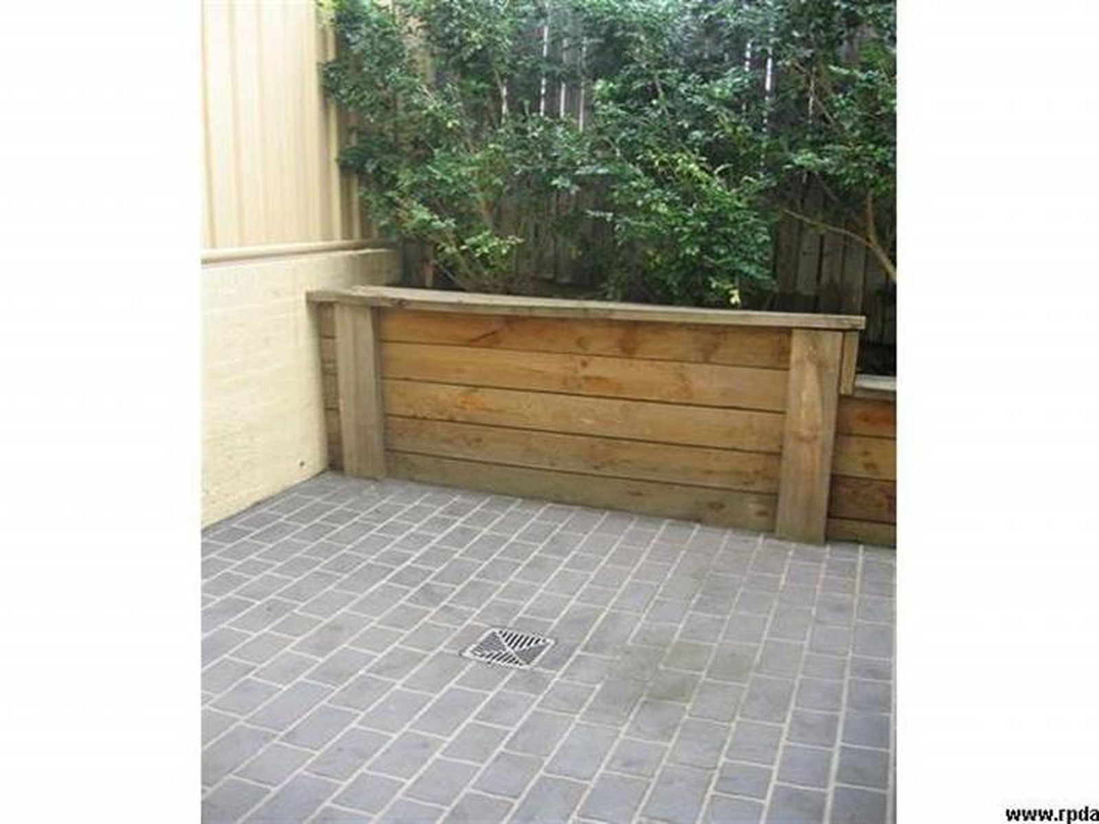 2 / 66 Rowland Avenue, Wollongong