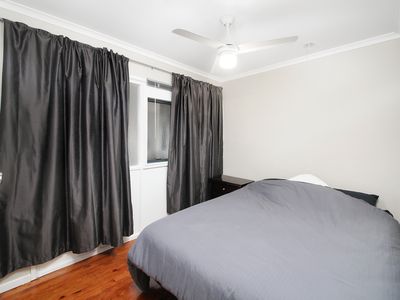 33 Dehlia Street, Marsden