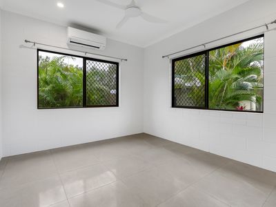 1 / 8 Haines Street, Gordonvale