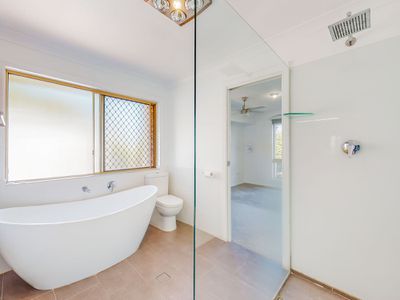 8 Strover Court, Springwood