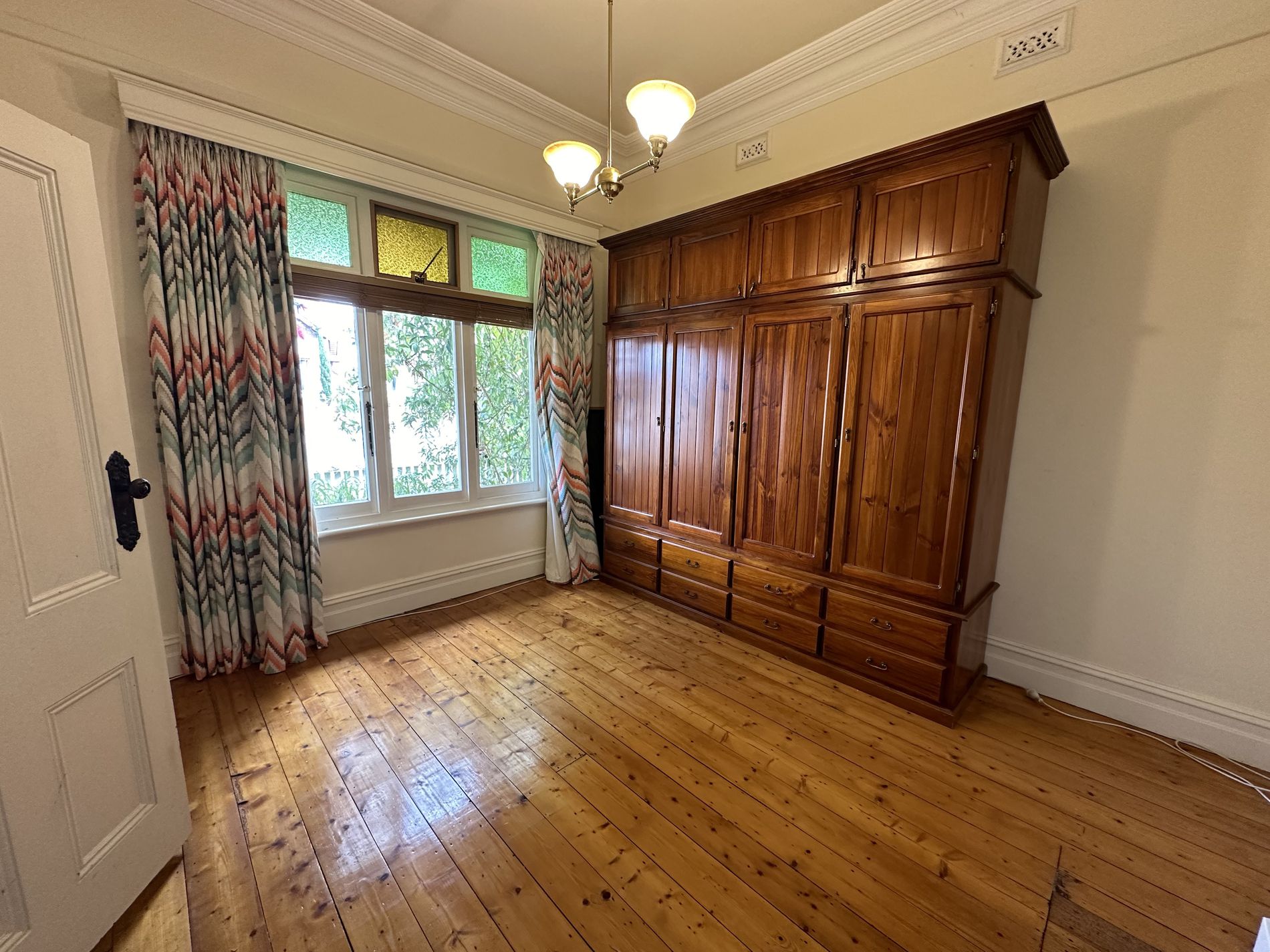 4 Station Street, Coburg